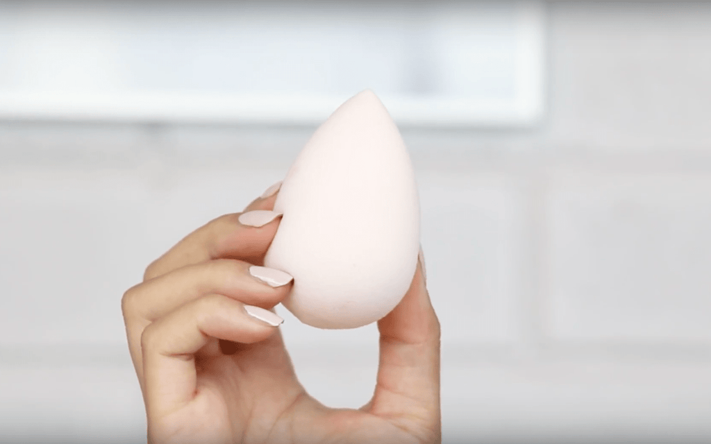 Clean Beauty Blender with Cleansing Milk